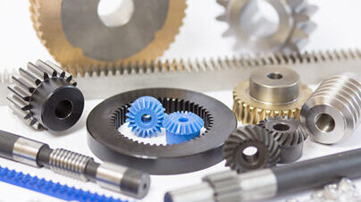 Zahnräder   Zahnstangen